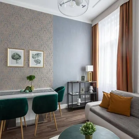 Chic, Captivating Space * Boedapest